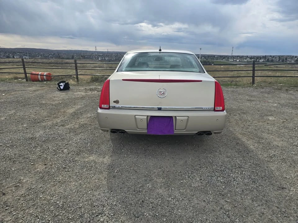 2007 Cadillac DTS - Image 3 of 11