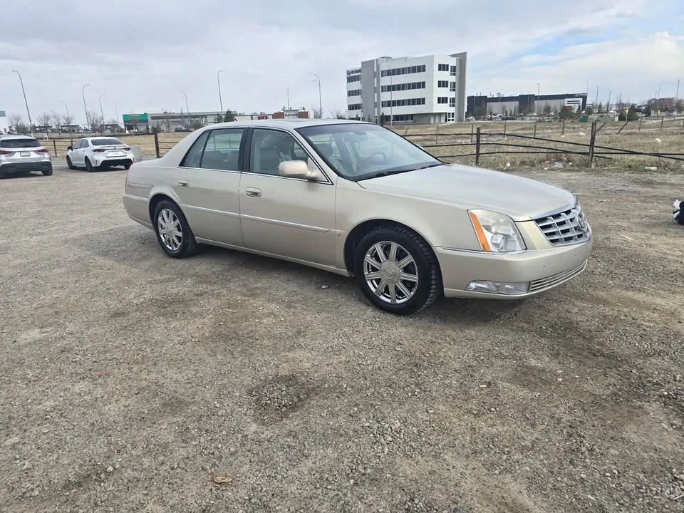 2007 Cadillac DTS - Image 5 of 11