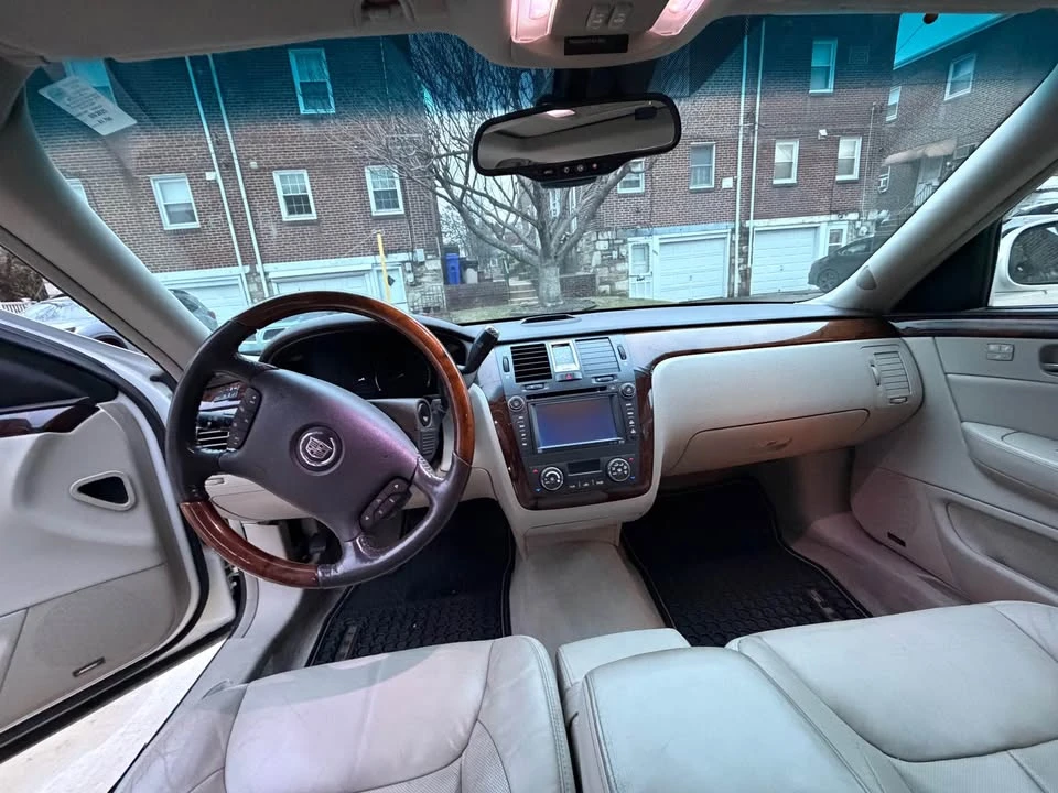 2007 Cadillac DTS - Image 8 of 8