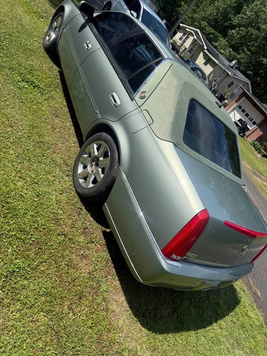 2007 Cadillac DTS - Image 2 of 7