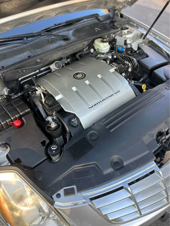 2007 Cadillac DTS - Image 12 of 13
