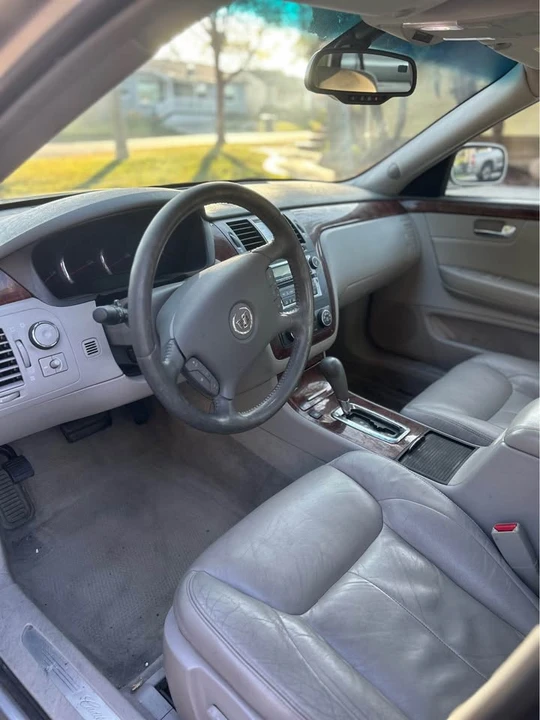 2007 Cadillac DTS - Image 6 of 13