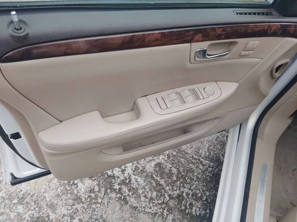 2007 Cadillac DTS - Image 7 of 7