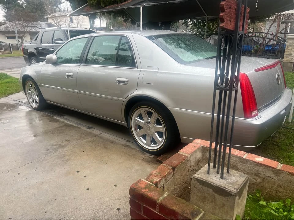 2007 Cadillac DTS - Image 4 of 7