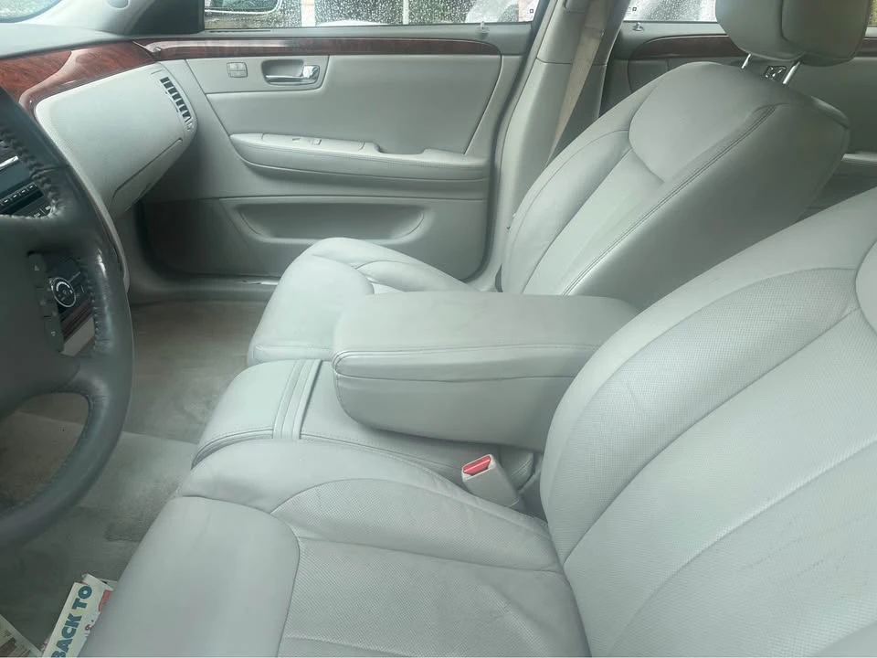 2007 Cadillac DTS - Image 2 of 7