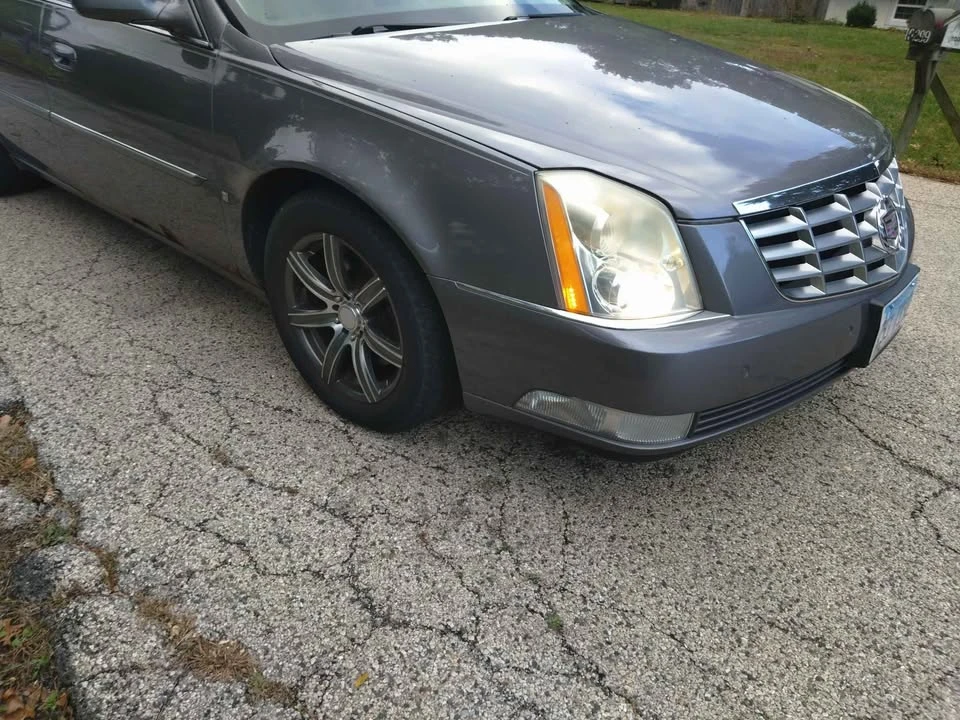 2007 Cadillac DTS - Image 3 of 15