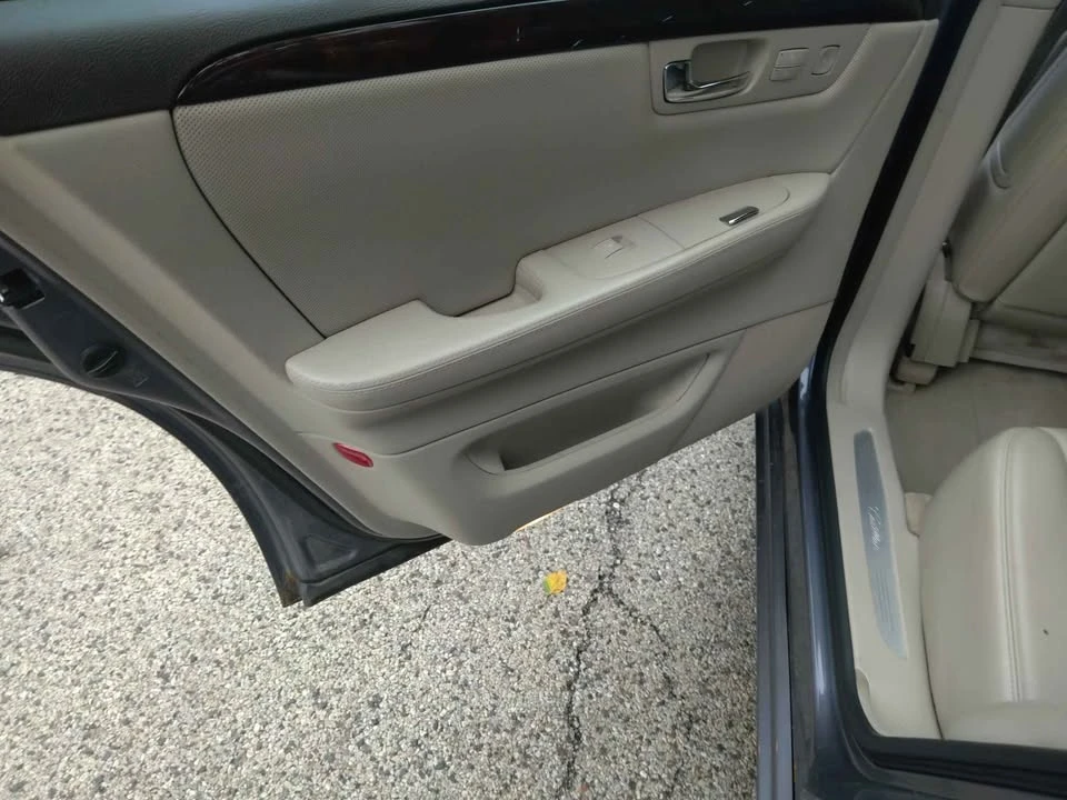 2007 Cadillac DTS - Image 15 of 15