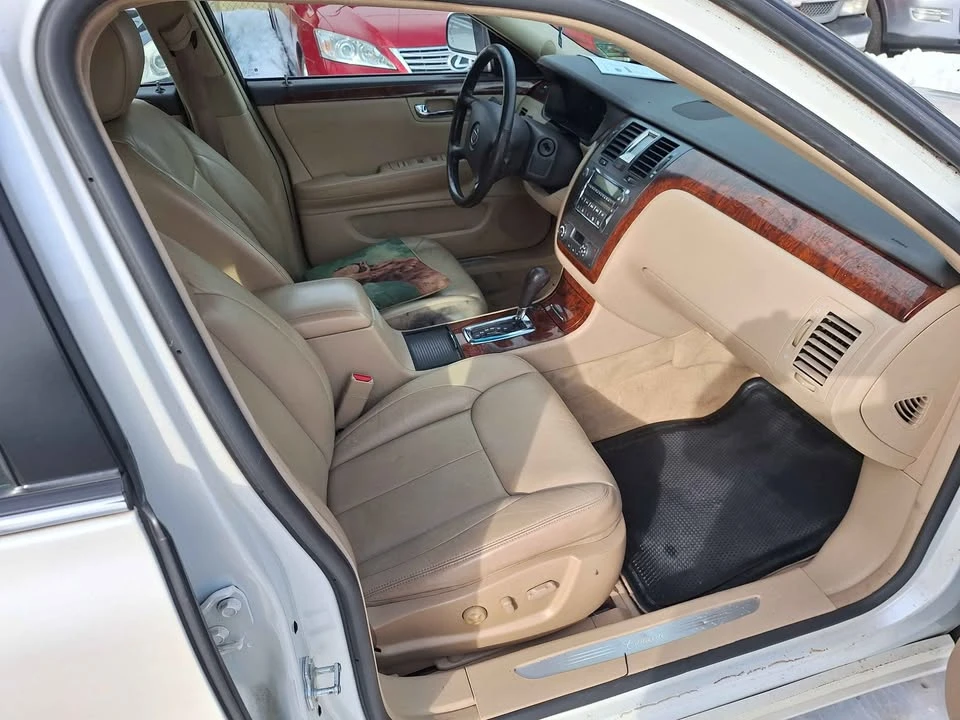 2007 Cadillac DTS - Image 7 of 12