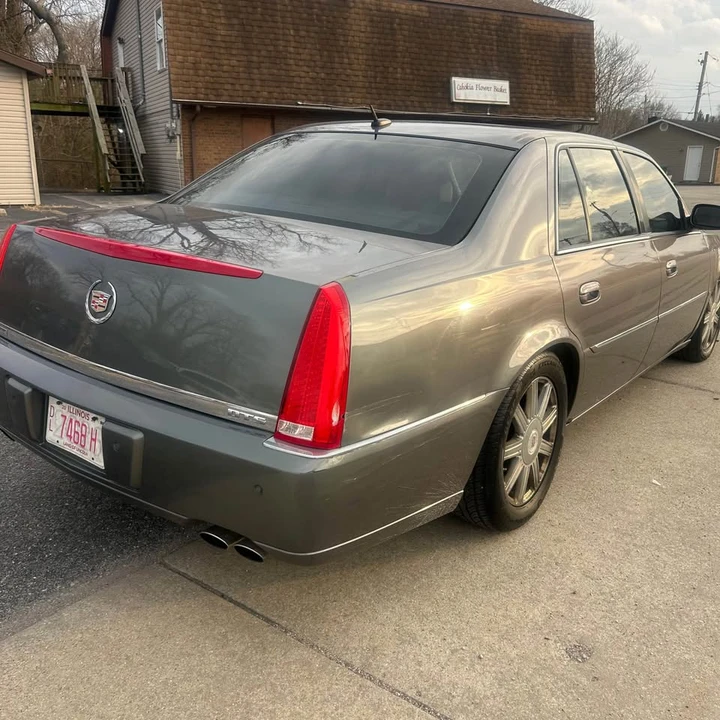 2007 Cadillac DTS - Image 5 of 8