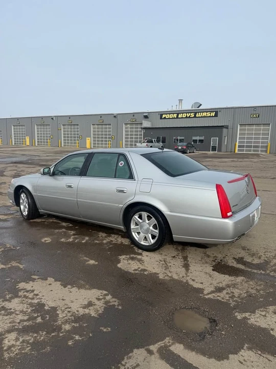 2007 Cadillac DTS - Image 6 of 10