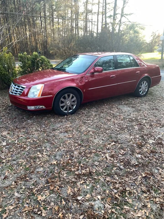 2007 Cadillac DTS - Image 2 of 5