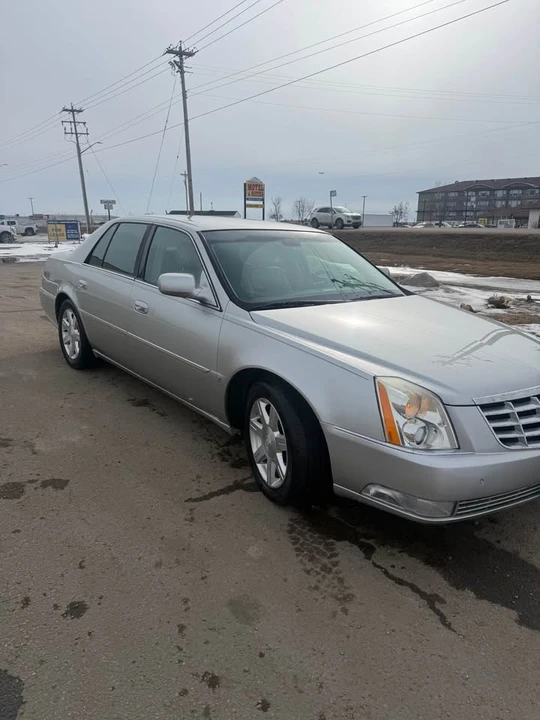 2007 Cadillac DTS - Image 4 of 10