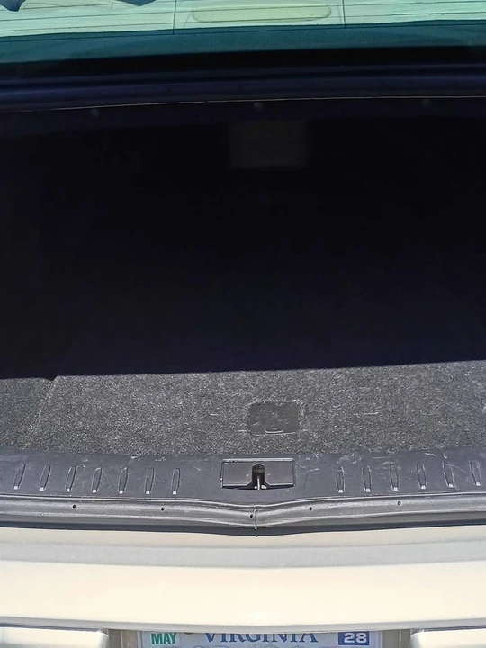 2007 Cadillac DTS - Image 6 of 6