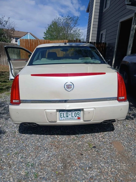 2007 Cadillac DTS - Image 7 of 9