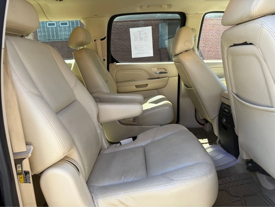 2007 Cadillac Escalade & EXT 3rd Gen - Image 12 of 16