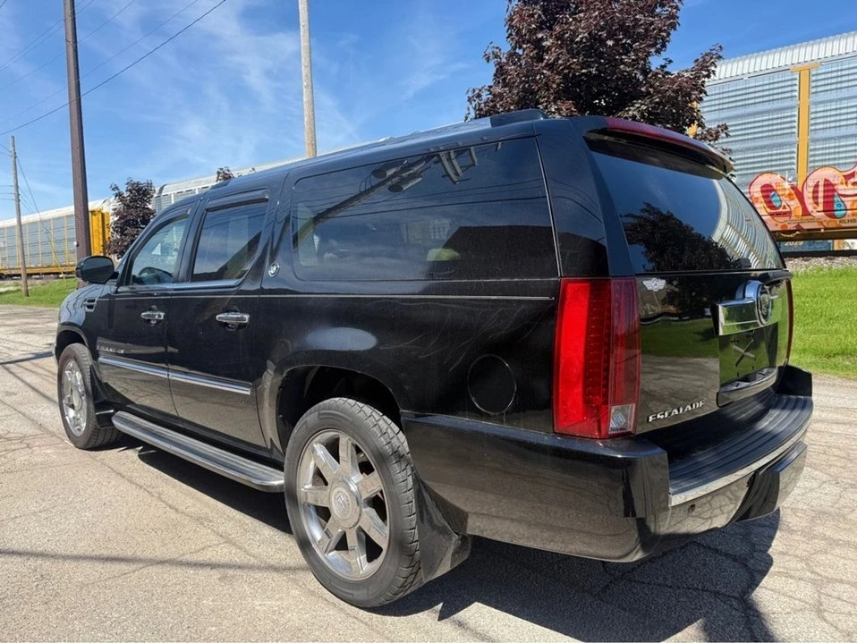 2007 Cadillac Escalade & EXT 3rd Gen - Image 5 of 16