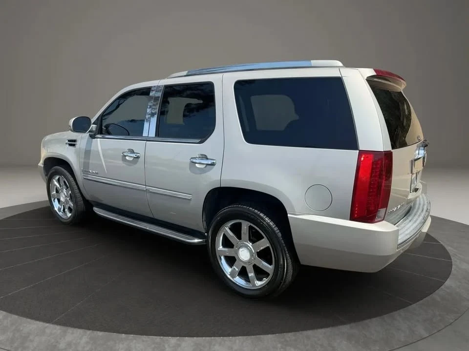 2007 Cadillac Escalade & EXT 3rd Gen - Image 3 of 12
