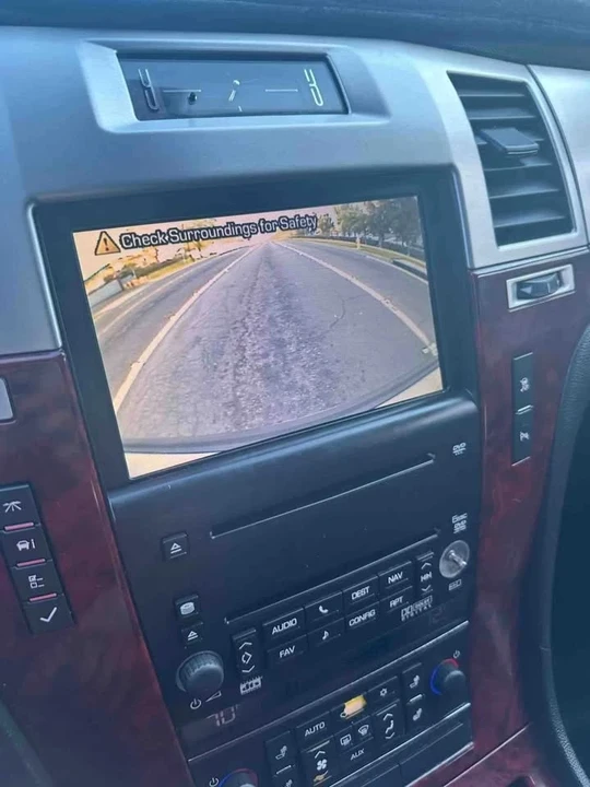 2007 Cadillac Escalade & EXT 3rd Gen - Image 9 of 12