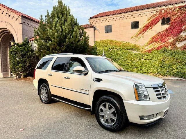 2007 Cadillac Escalade & EXT 3rd Gen - Image 4 of 20