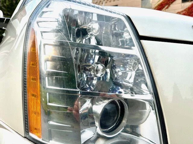 2007 Cadillac Escalade & EXT 3rd Gen - Image 13 of 20