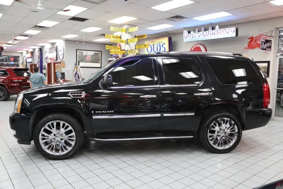 2007 Cadillac Escalade & EXT 3rd Gen - Image 4 of 19