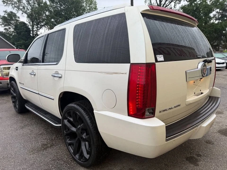 2007 Cadillac Escalade & EXT 3rd Gen - Image 5 of 20
