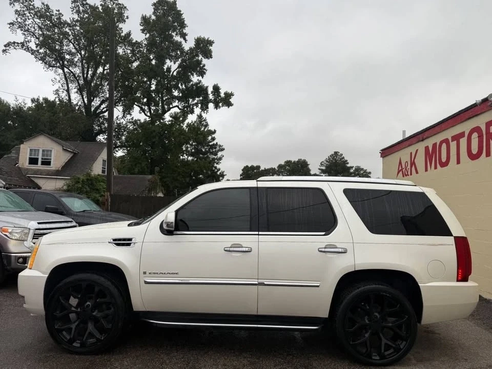 2007 Cadillac Escalade & EXT 3rd Gen - Image 4 of 20