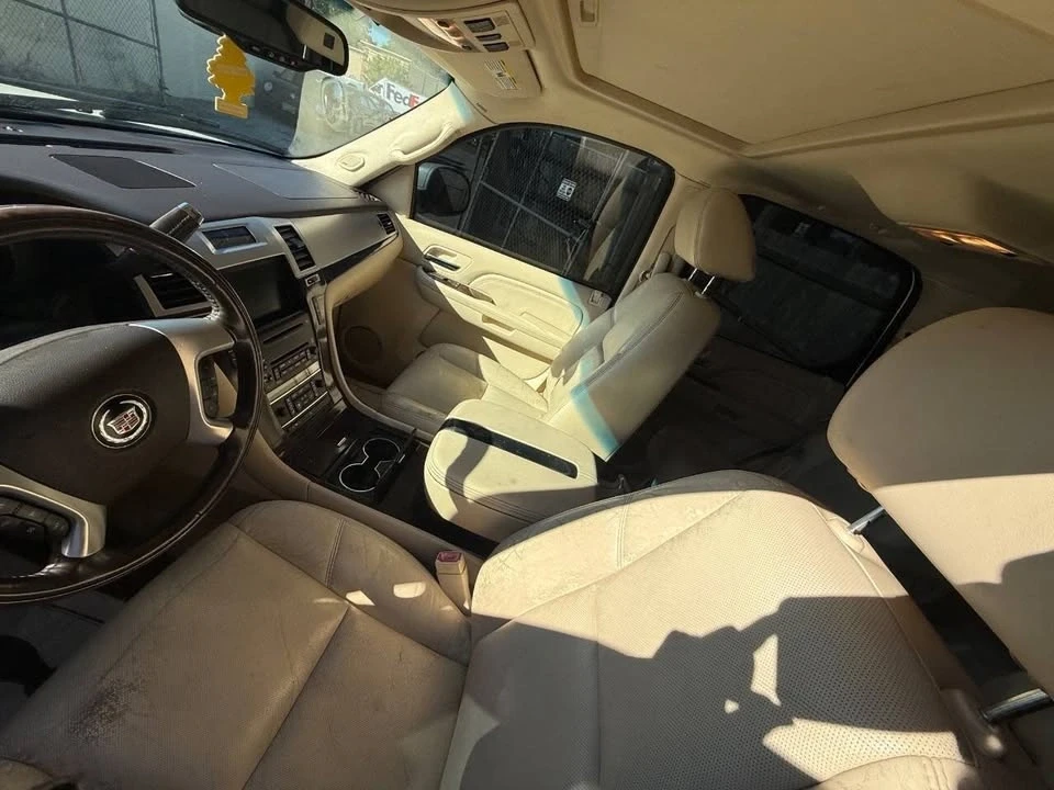 2007 Cadillac Escalade & EXT 3rd Gen - Image 15 of 20