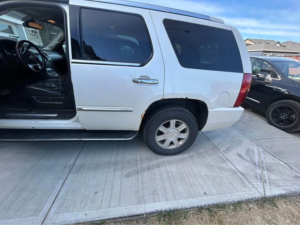 2007 Cadillac Escalade & EXT 3rd Gen - Image 4 of 11