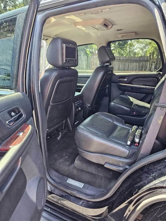 2007 Cadillac Escalade & EXT 3rd Gen - Image 5 of 11