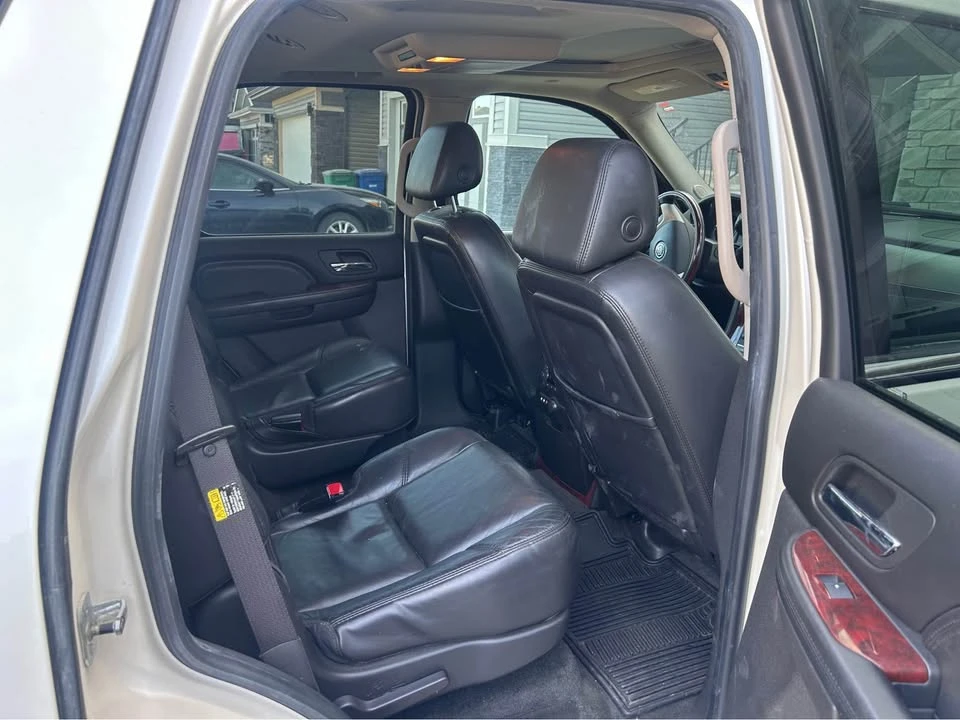 2007 Cadillac Escalade & EXT 3rd Gen - Image 3 of 11