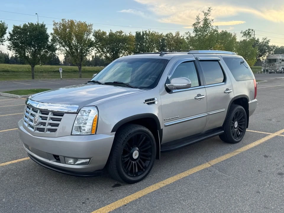 2007 Cadillac Escalade & EXT 3rd Gen - Image 10 of 10