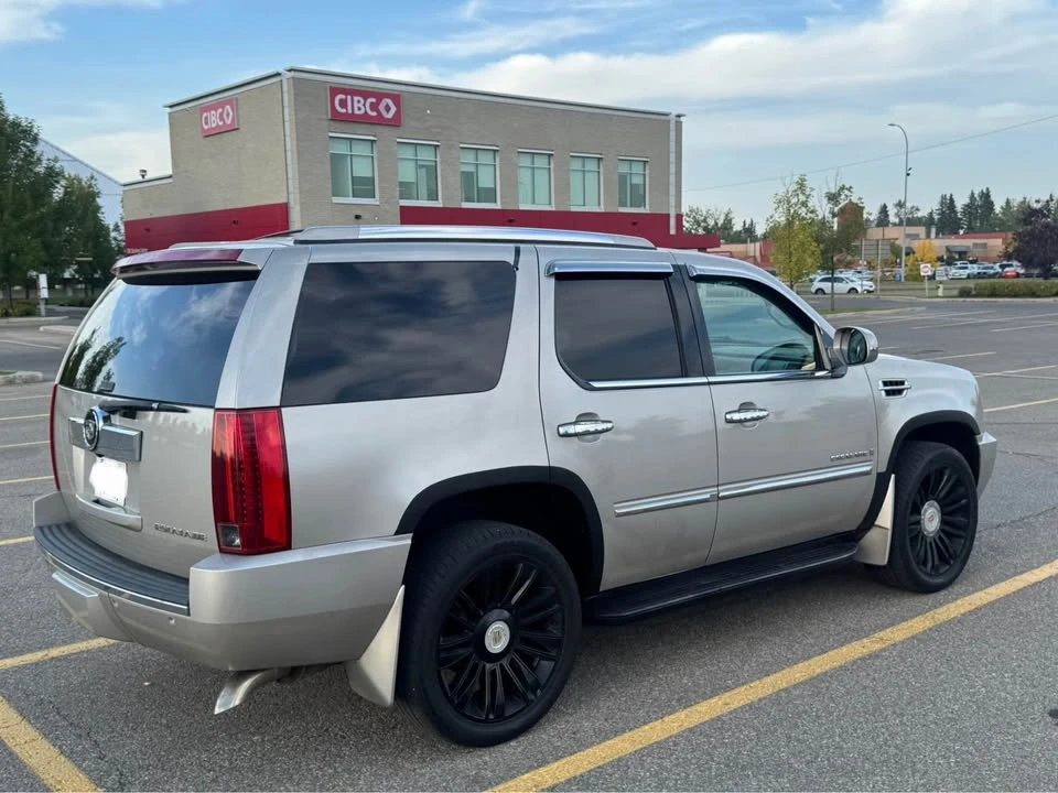 2007 Cadillac Escalade & EXT 3rd Gen - Image 4 of 10