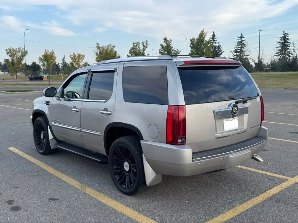 2007 Cadillac Escalade & EXT 3rd Gen - Image 5 of 10