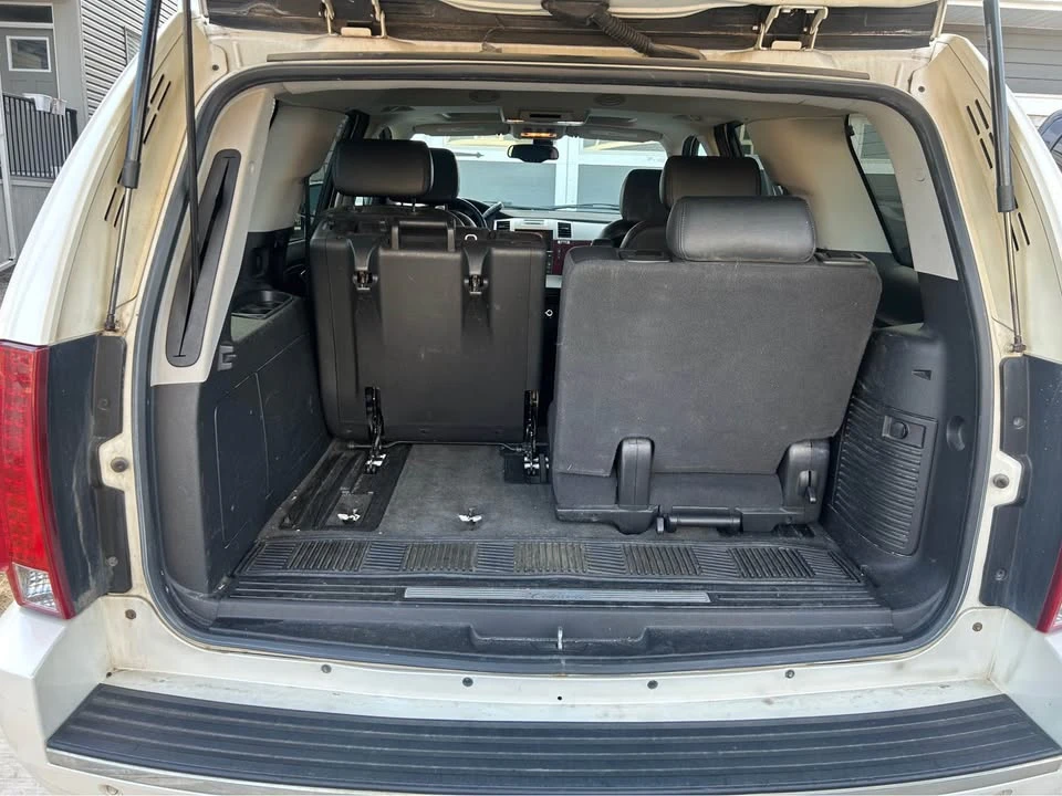 2007 Cadillac Escalade & EXT 3rd Gen - Image 10 of 11