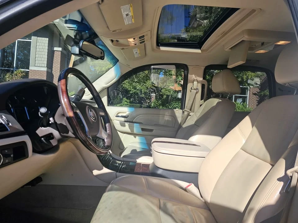 2007 Cadillac Escalade & EXT 3rd Gen - Image 5 of 11