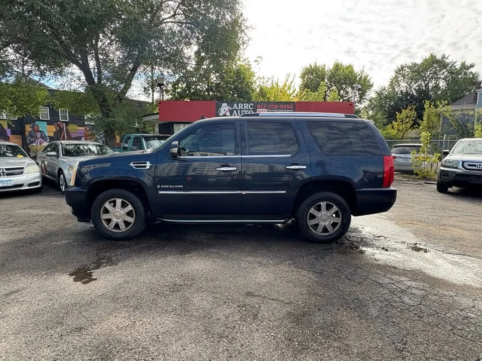 2007 Cadillac Escalade & EXT 3rd Gen - Image 9 of 19
