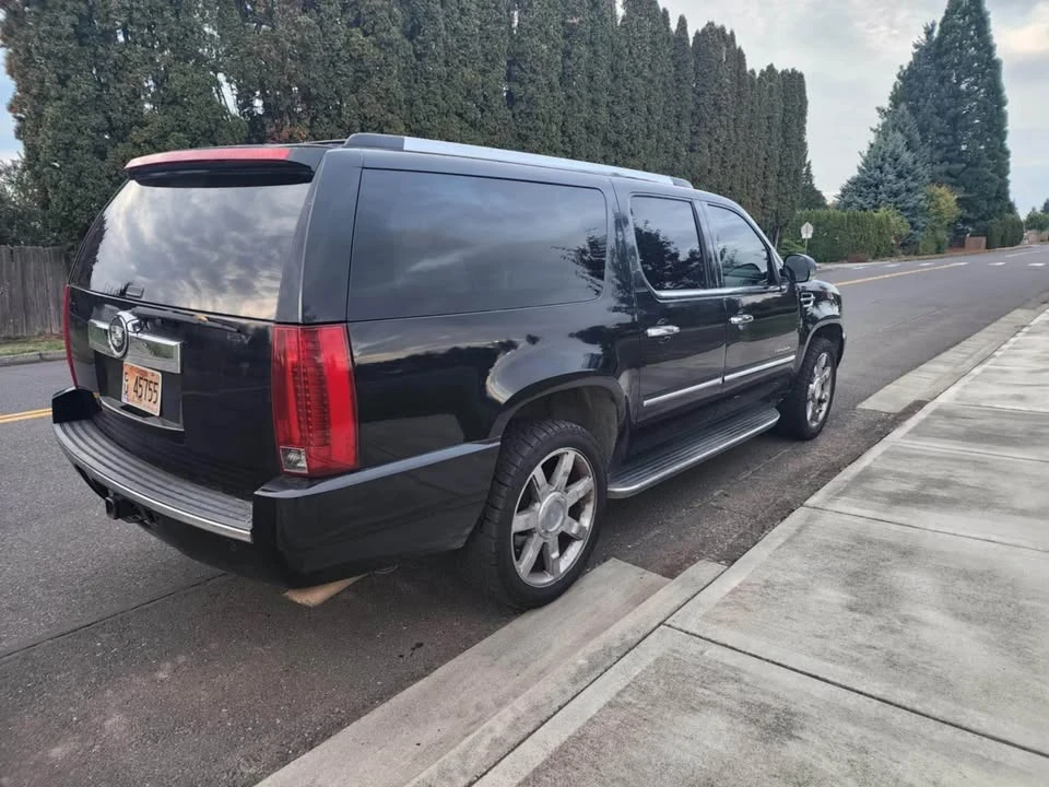 2007 Cadillac Escalade & EXT 3rd Gen - Image 4 of 9
