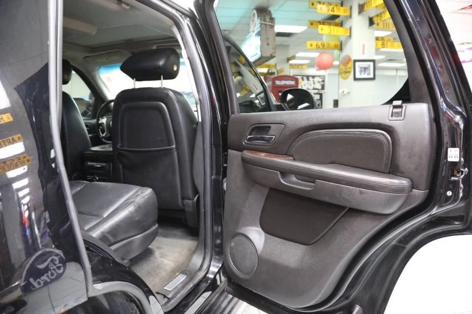 2007 Cadillac Escalade & EXT 3rd Gen - Image 16 of 19