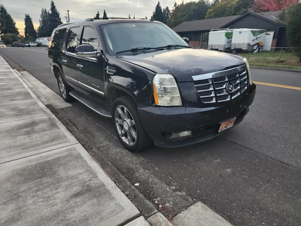 2007 Cadillac Escalade & EXT 3rd Gen - Image 2 of 9