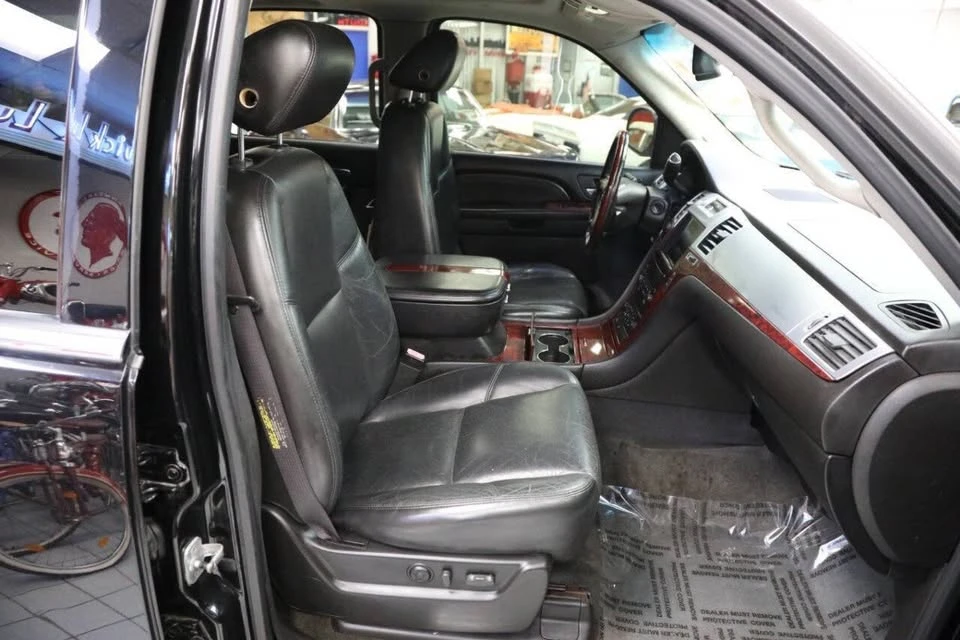 2007 Cadillac Escalade & EXT 3rd Gen - Image 19 of 19