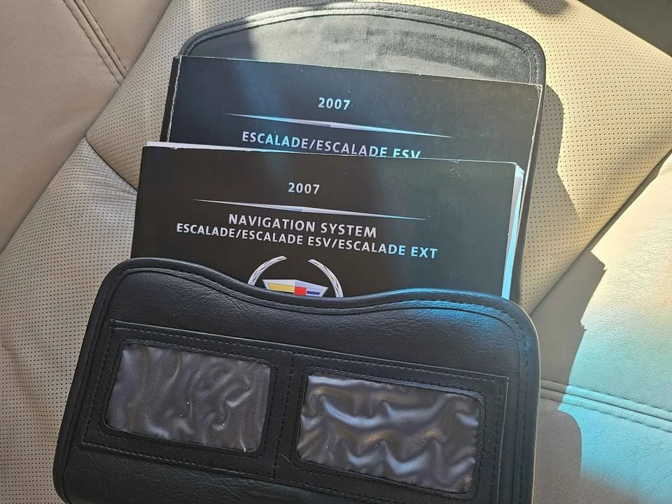 2007 Cadillac Escalade & EXT 3rd Gen - Image 11 of 12