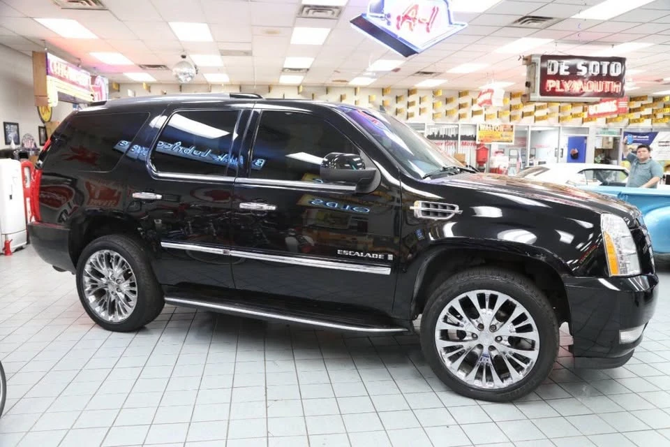 2007 Cadillac Escalade & EXT 3rd Gen - Image 10 of 19