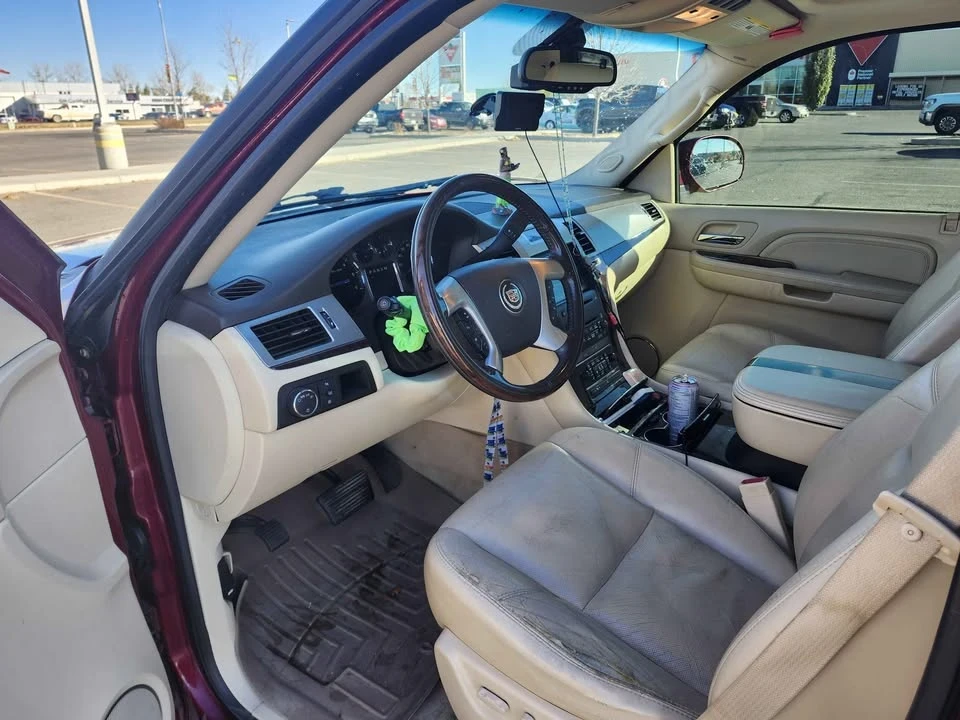 2007 Cadillac Escalade & EXT 3rd Gen - Image 5 of 10