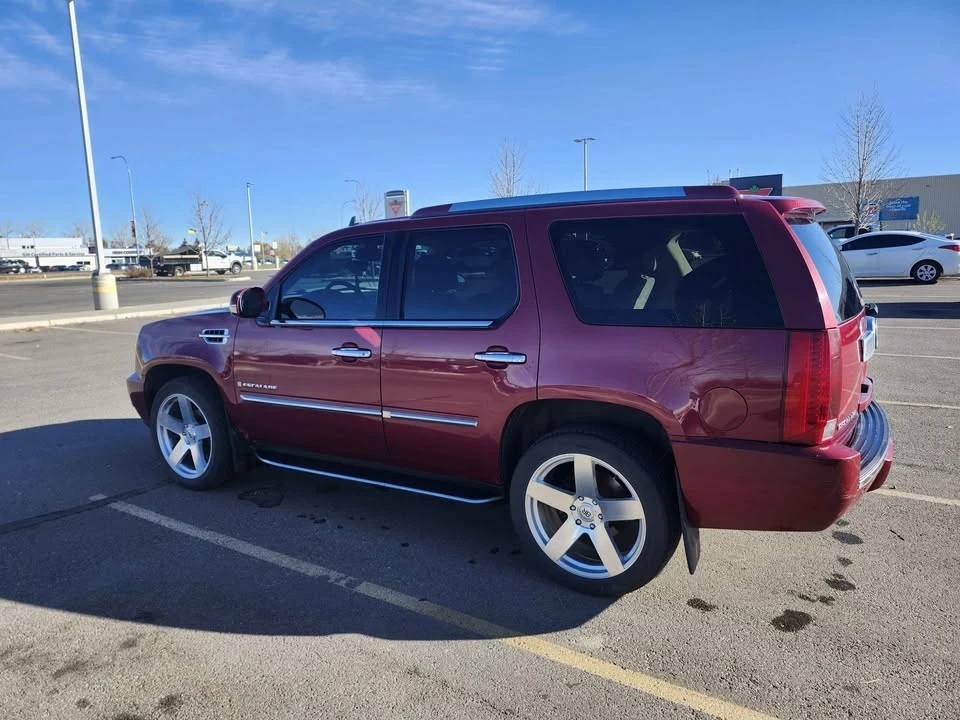 2007 Cadillac Escalade & EXT 3rd Gen - Image 3 of 10