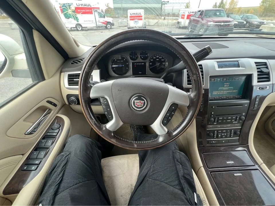 2007 Cadillac Escalade & EXT 3rd Gen - Image 14 of 15