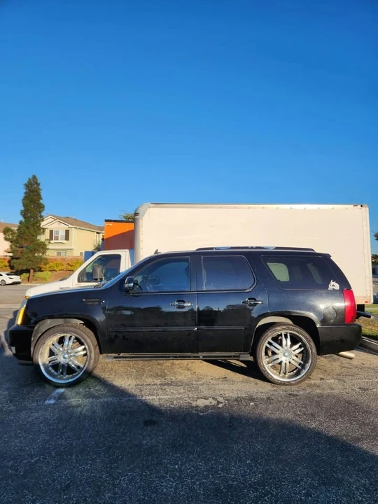2007 Cadillac Escalade & EXT 3rd Gen - Image 7 of 8