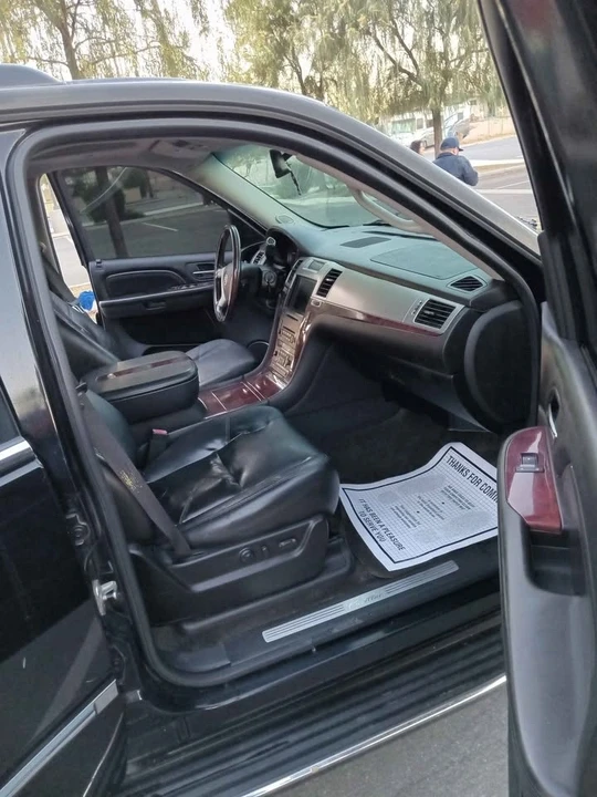 2007 Cadillac Escalade & EXT 3rd Gen - Image 12 of 16