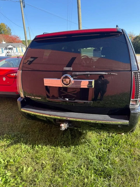 2007 Cadillac Escalade & EXT 3rd Gen - Image 3 of 7