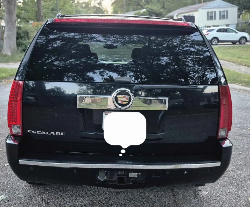 2007 Cadillac Escalade & EXT 3rd Gen - Image 12 of 13